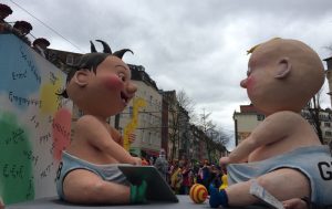 Karnevalstour: Rosenmoontagsumzug. Auftakt in der Kölner SÜdstadt.